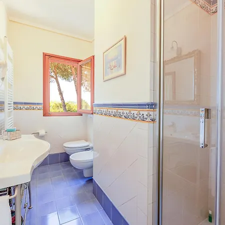 Nocleg ze śniadaniem Capitorsola 4*