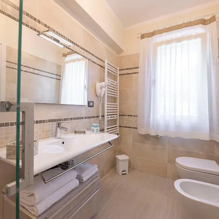 Capitorsola Nocleg ze śniadaniem 4*