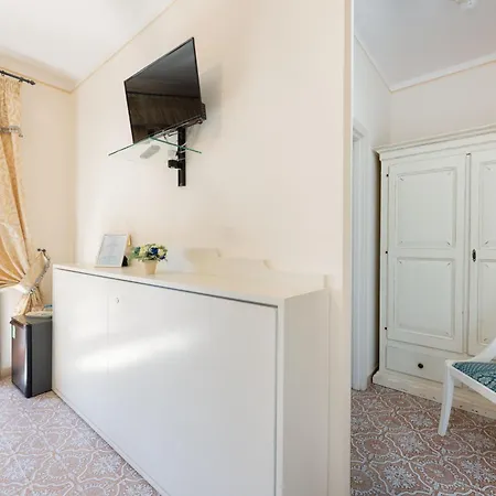 Capitorsola Bed and Breakfast *
